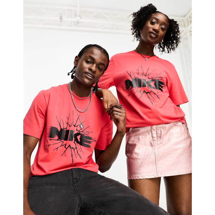 Nike Basketball Seasonal Experience unisex Dri Fit t shirt in red