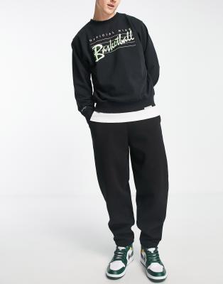 Standard Issue 90s retro logo crew neck sweatshirt in black