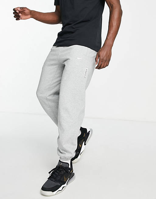 Nike Basketball Standard Issue Dri-FIT joggers in grey | ASOS
