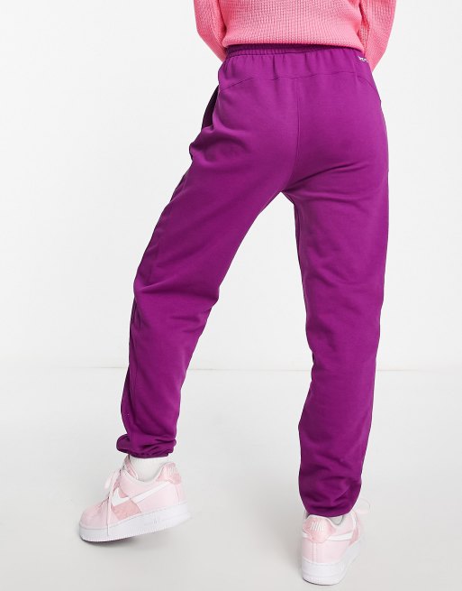 Nike dri best sale fit joggers womens