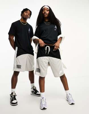 Nike Basketball Starting Five Dri-Fit unisex 11 inch shorts in grey and black - ASOS Price Checker