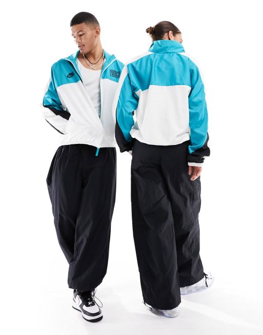 Nike jacket and outlet pants set