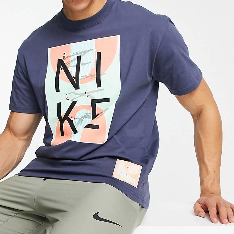 Nike Basketball - Summer - T-shirt met grafische print in donkerblauw | ASOS