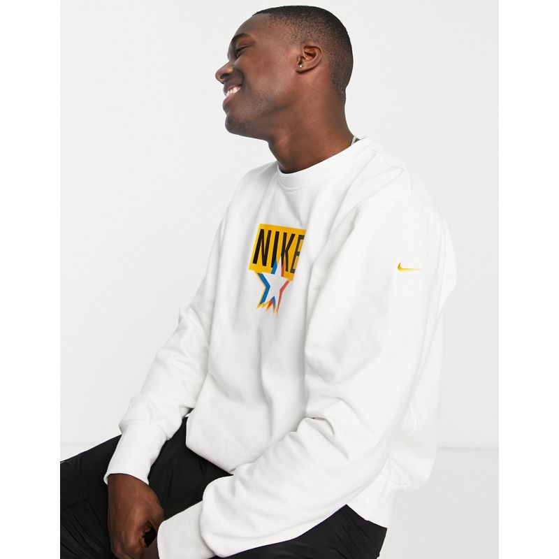 Nike Basketball – Sweatshirt mit Grafik in Creme