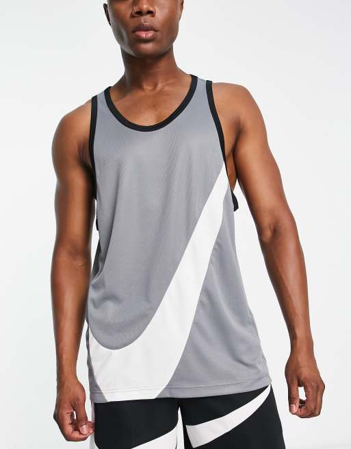 Nike Basketball - Swoosh Crossover Dri-FIT - Grå jersey-undertrøje