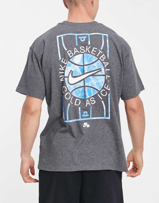 Nike Basketball – Szary T-shirt z nadrukiem graficznym na plecach