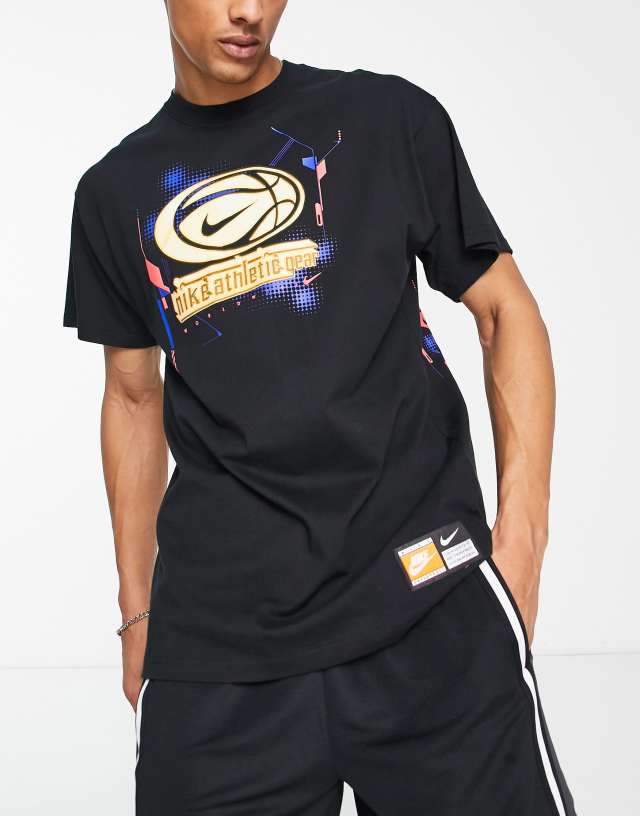 Nike Basketball T-shirt in black