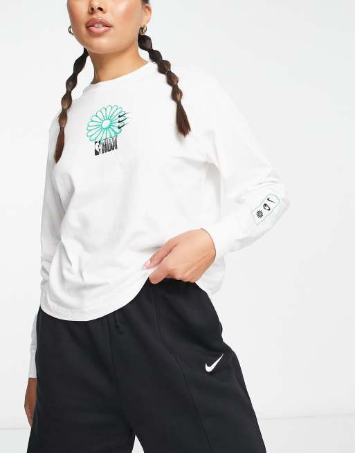 Nike Basketball - T-shirt met NBA-print en lange mouwen in wit