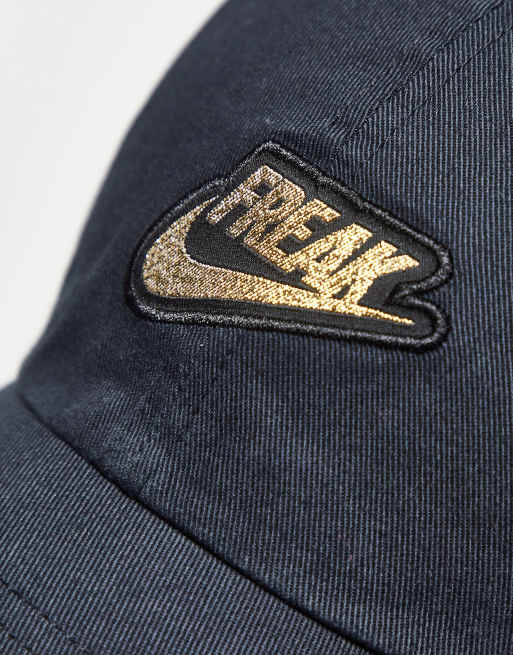 Nike on sale freak cap