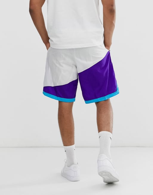 Purple and cheap white nike shorts