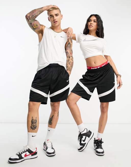 Mens basketball shorts outlet with pockets