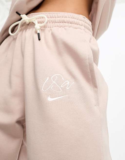 Nike usa online sweatpants