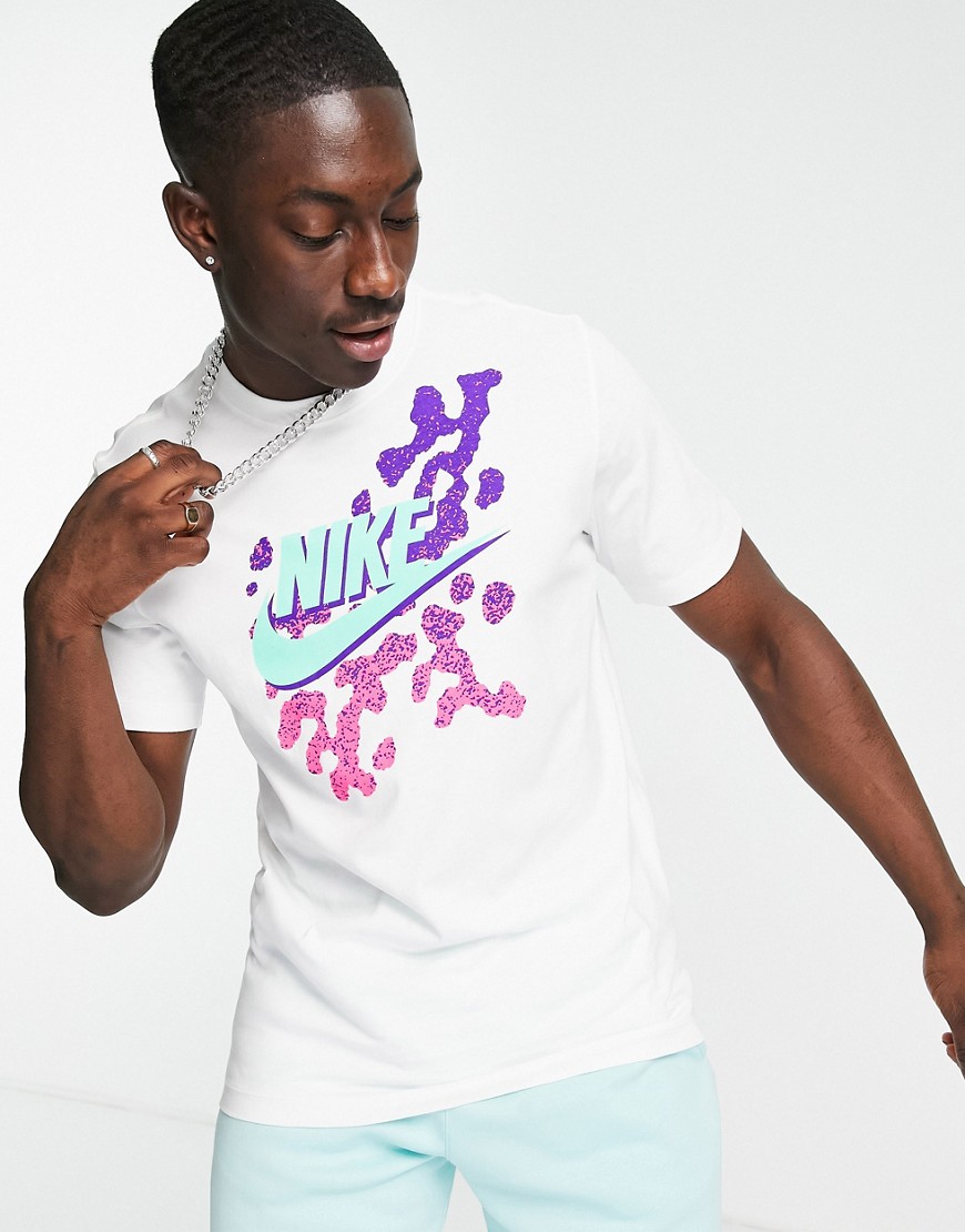 Nike beach party futura graphic t-shirt in white