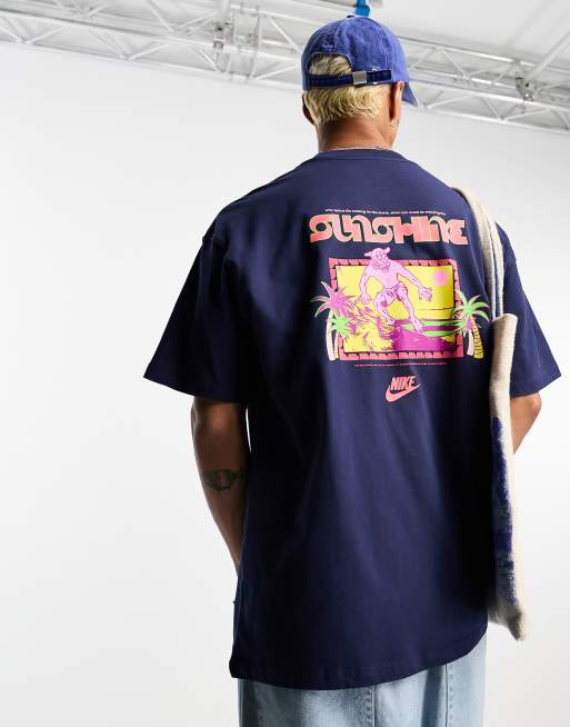 Nike - Beach Party - T-shirt met print op de achterkant in blauw