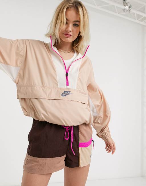 Nike – Beige blockfärgat set i vävt material, 2 av 3