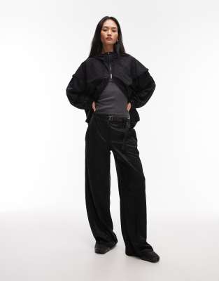 Nike Belted Pintuck Pants In Black