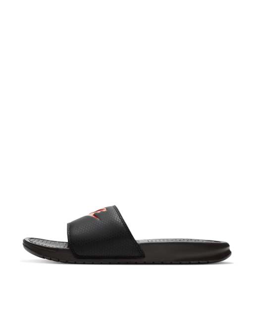 Nike benassi black red best sale