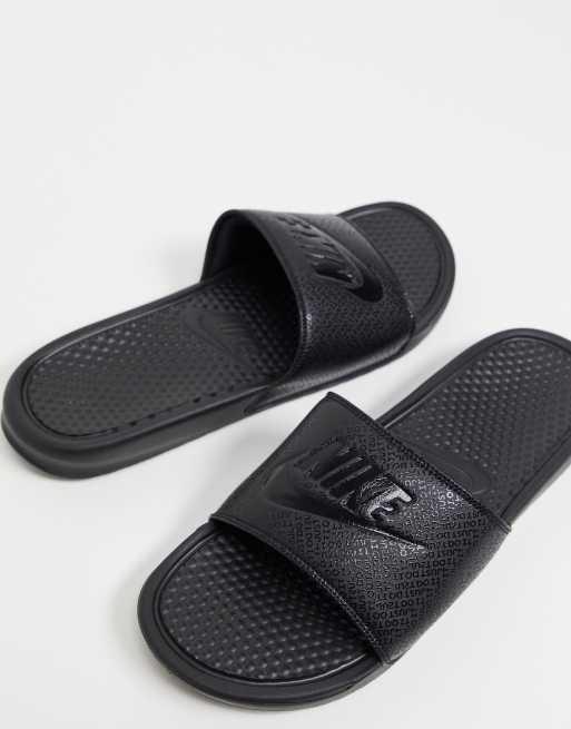 nike benassi fit