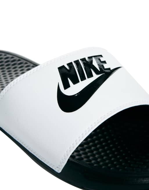 Tong hotsell nike benassi