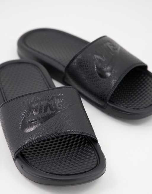 Nike all black discount sliders