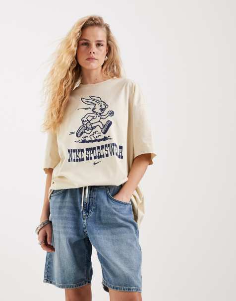 Nike – Beżowy T-shirt oversize z grafiką - view 1