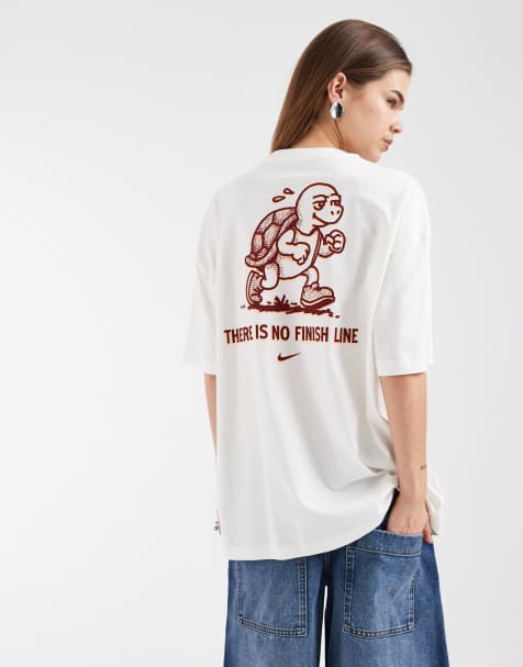 Nike – Biały T-shirt oversize z grafiką - view 1