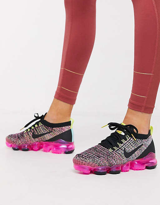 nike black and pink vapormax flyknit 3 sneakers