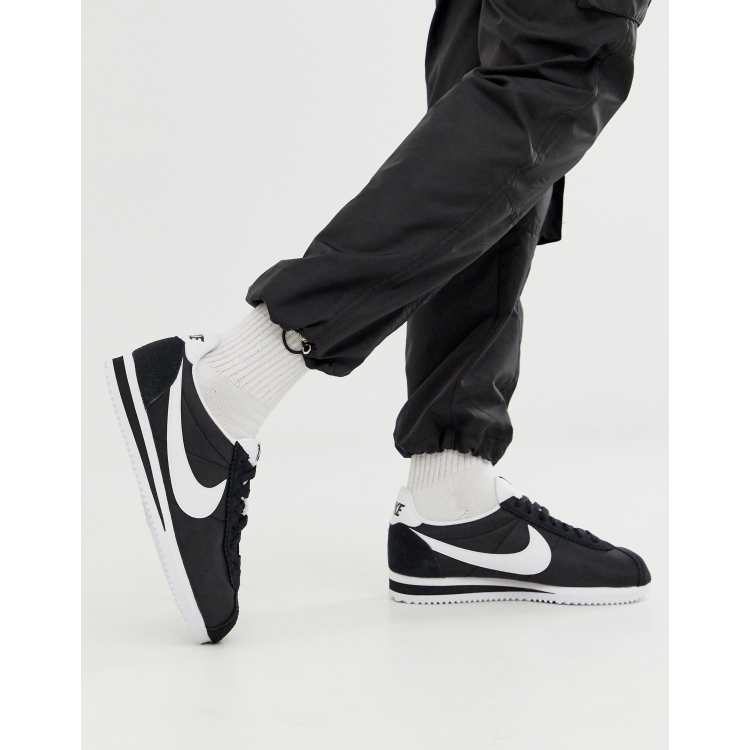 Nike classic cortez outlet trainers in black nylon