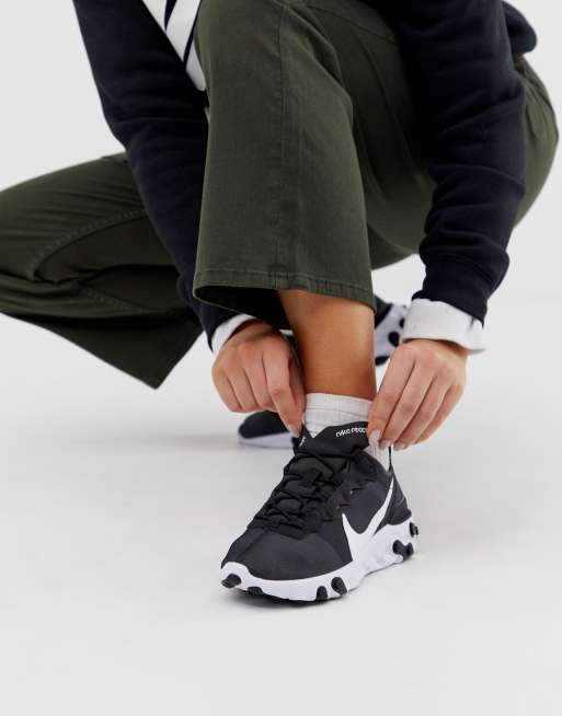 Nike react element 55 store trainers in black and white