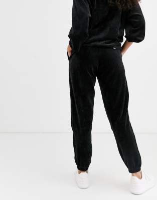 nike black velour lounge pants