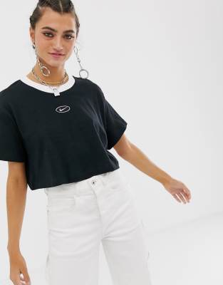 nike black and white crop top