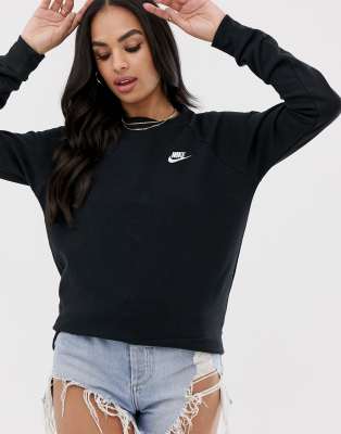 Nike Black Essentials Crew Neck Sweatshirt