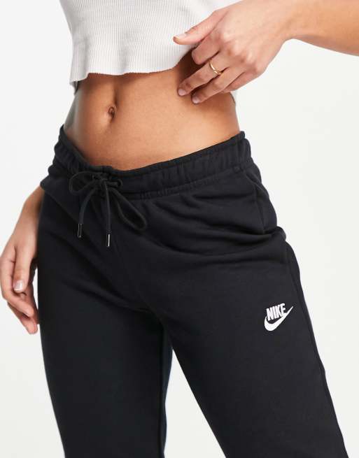 Nike slim black discount joggers