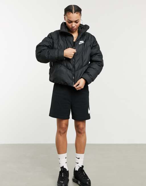 Black and white nike puffer jacket sale