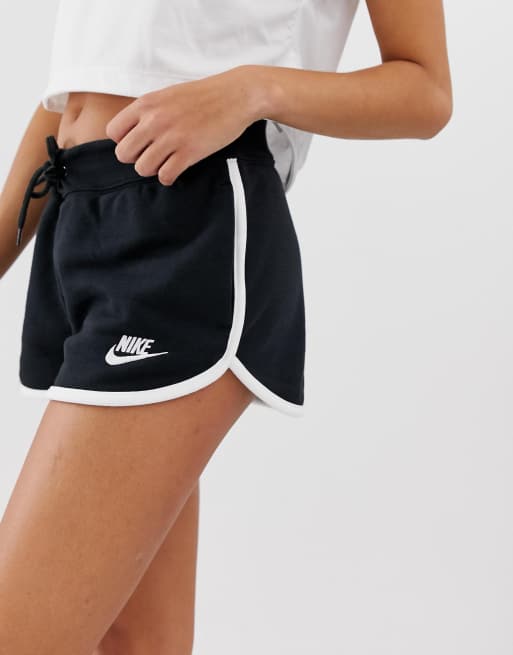 Nike black 2024 runner shorts