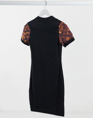 nike tortoise shell clothing