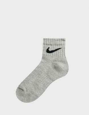 grey ankle socks nike