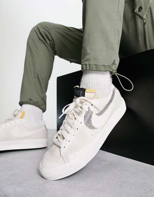 Nike blazer basse grise sale