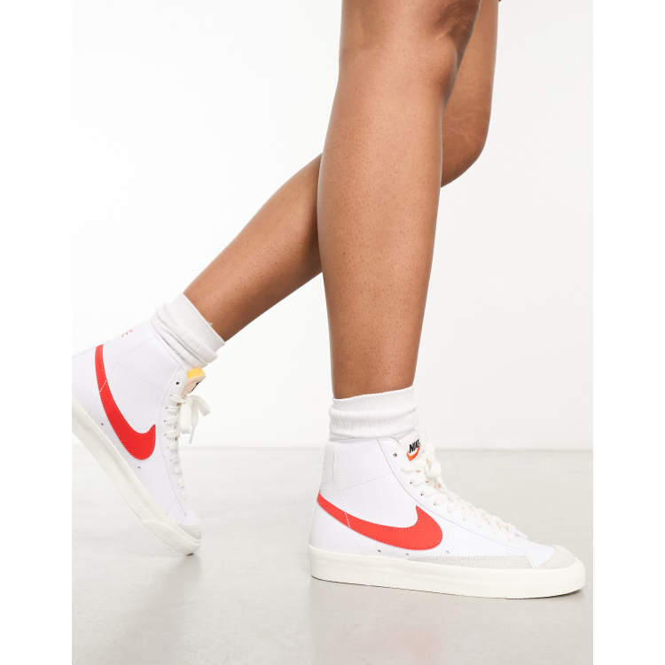 Nike blazer hotsell blanche et rouge