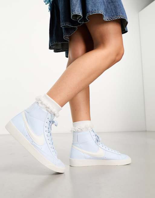 Nike blazer light on sale blue