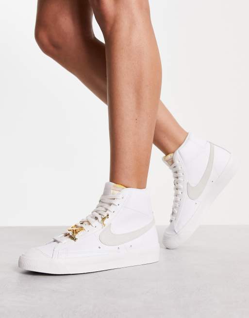 Nike blazer clearance nere pelle