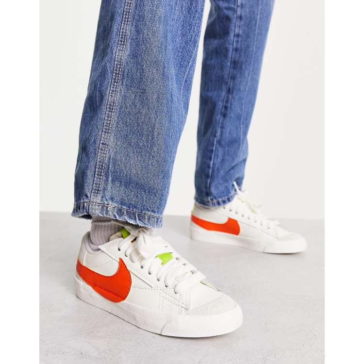 Nike Low '77 Jumbo sneakers in off-white and orange | ASOS