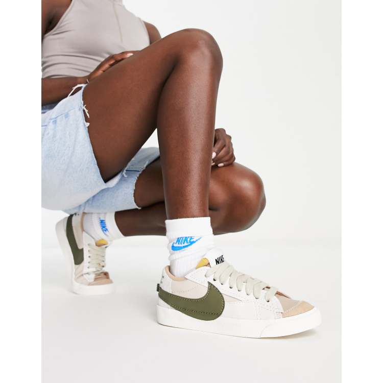 Nike Blazer Low 77 jumbo trainers in sanddrift and olive