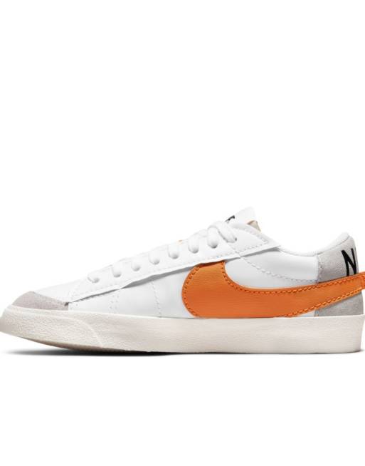 Nike blazer hot sale low naranja