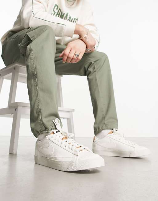 Nike – Blazer Low '77 pro B.I.O. – Sneaker in Knochenbeige