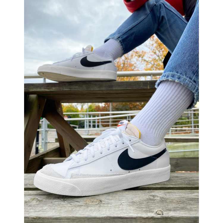 Nike blazers hot sale low top