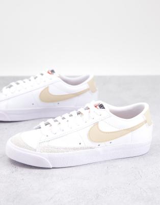 Nike Blazer Low '77 VNTG sneakers in 