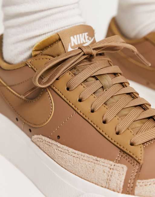 Nike blazer on sale low brun