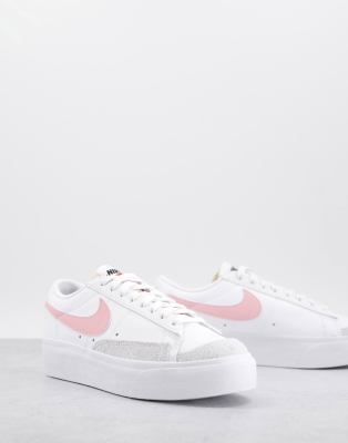 NIKE BLAZER LOW PLATFORM SNEAKERS IN WHITE AND PINK