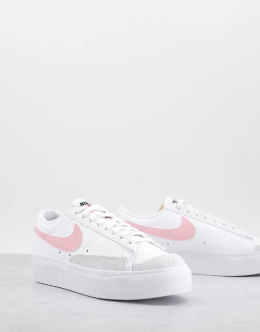 Grey nike shoes on sale with pink swoosh